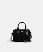 【公式】ミニ ローアン クロスボディ バッグ・チェリー チャーム