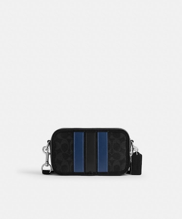 【公式】ワイアット クロスボディ バッグ・シグネチャー キャンバス・ヴァーシティ ストライプ