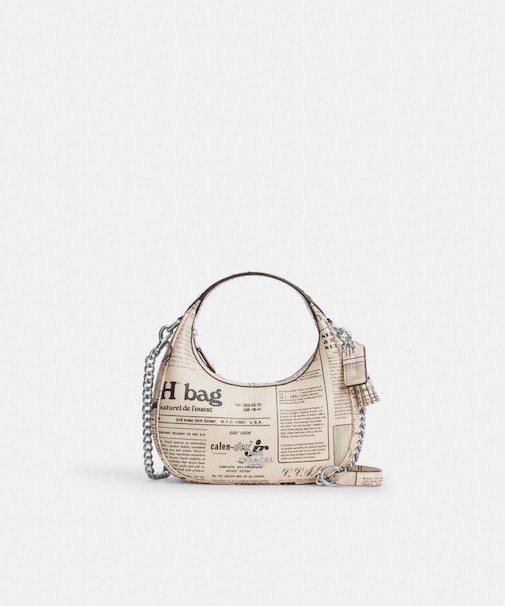 【公式】カルメン ミニ クロスボディ バッグ・ニュースペーパー プリント
