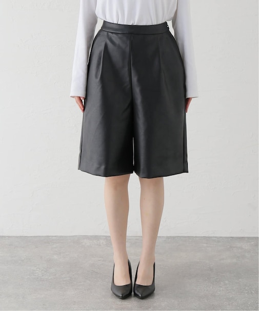 【TORRAZZO DONNA/トラッゾドンナ】Faux Leather Short Pants：ショートパンツ