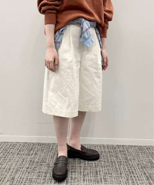 チノショートパンツ
