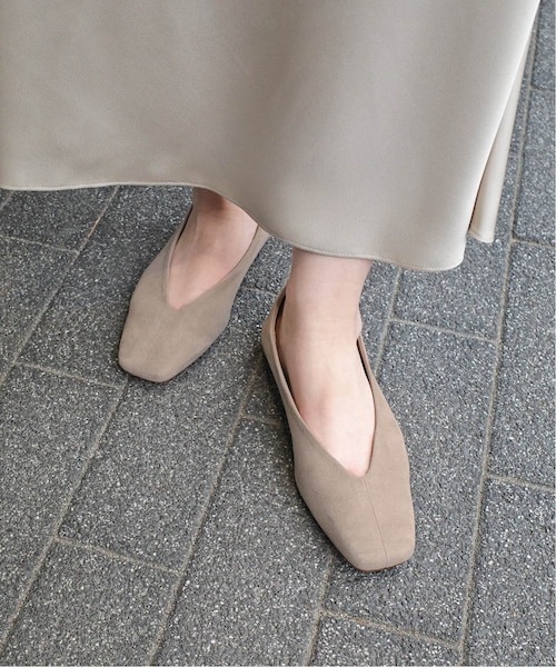 【新品•未使用】【定価9,900円】SLOBE IENA スヌード　アイボリー 2025年最新】slobe iena スヌードの人気アイテム - メルカリ