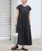 ［25AW新作］タックデザインジャージーワンピース