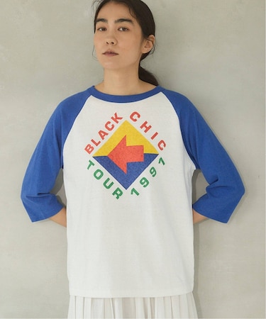 BLACK chic Tシャツ