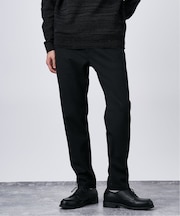 ブラッシュド ストライク ストレッチ テーパードスラックス