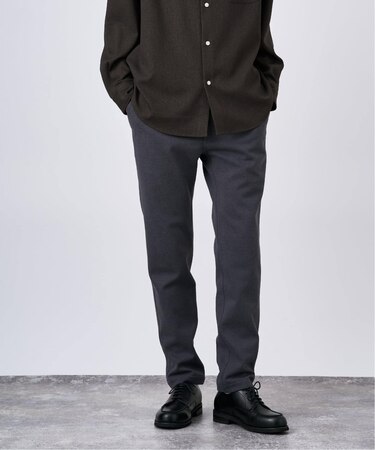 ブラッシュド ストライク ストレッチ テーパードスラックス