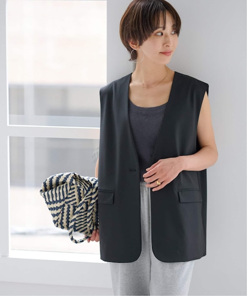 ［25AW新作］フラップポケットノーカラージレ