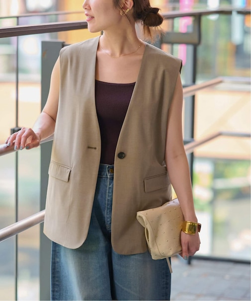 ［25AW新作］フラップポケットノーカラージレ