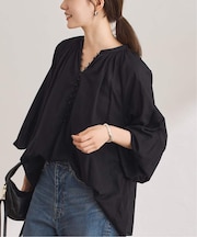 ギャザーデザインブラウス