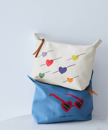 aki ishibashi ミドルポーチ