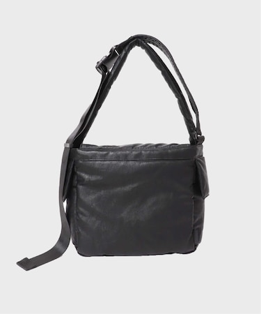 【fellowww / フェロー】別注フェイクレザーパッファー2WAY ショルダーバッグ
