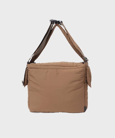 《追加》【fellowww / フェロー】別注 2WAY パッファー ショルダーバッグ