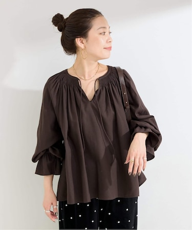 ウォッシャブル / ギャザーネックボリュームブラウス