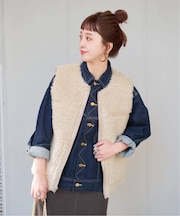 ムートンライクリバーシブルベスト2