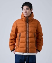 コンパクトフィット ライトダウンジャケット