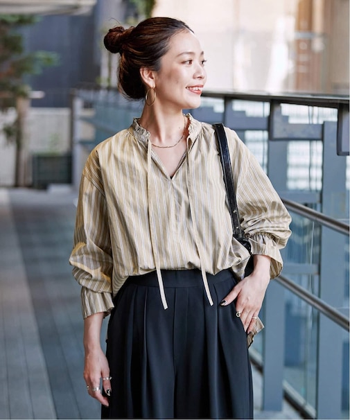 《追加》ウォッシャブル / フリルスキッパーブラウス