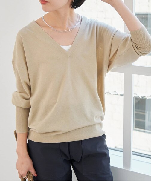 シルキーヤーンVネックプルオーバー