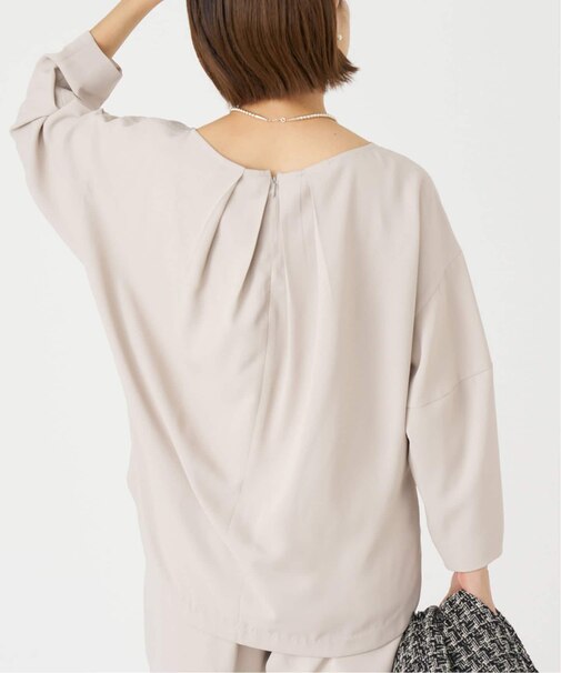 ジョーゼットバックタックブラウス
