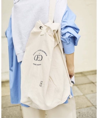 ADULT ORIENTED ROBES × IENA POOL BAG