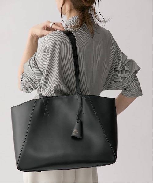 Whitehouse Cox ホワイトハウスコックスTOTE L｜ベーセーストックの