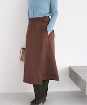 ベルトラップスカート