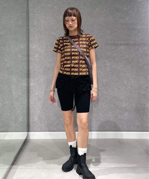 IPU83 ロゴTシャツ