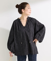 ウォッシャブル / 刺繍スキッパーブラウス