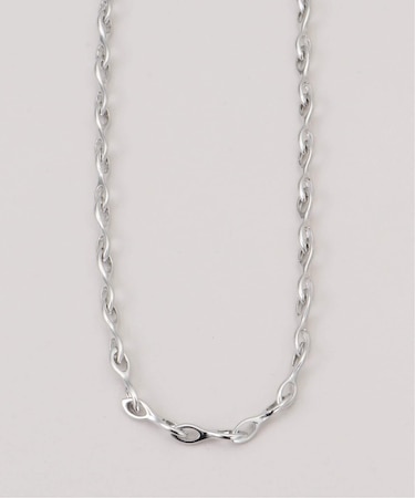 マンテルチェーンネックレス