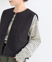 キルティング刺繍ベスト