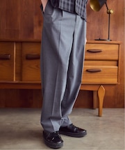 OSKR / オーエスケーアール ex Two Tuck TR Tapered Slacks