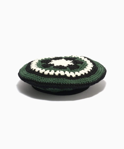 Indietro Association / インディエトロ・アソシエーション Flower Knit Beret