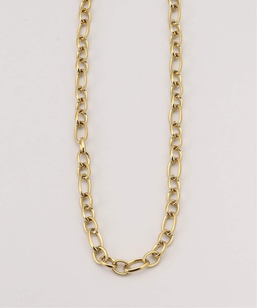 ショートチェーンネックレス