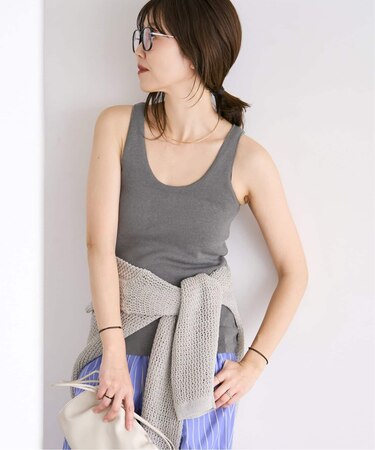 Smooth cup knit タンクトップ
