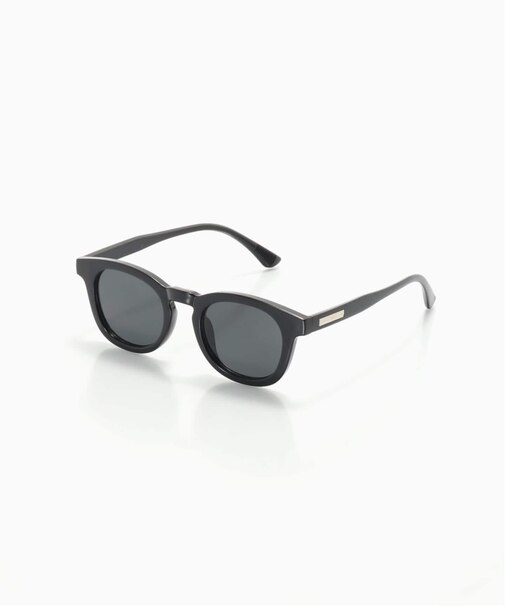 simplicite WELLINGTON EYEWEAR