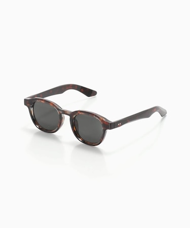 simplicite WELLINGTON EYEWEAR