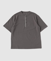 フレンチヘンリーネックTシャツ