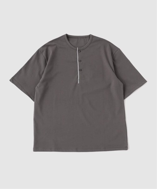 フレンチヘンリーネックTシャツ