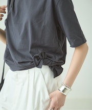 アシンメトリーTシャツ