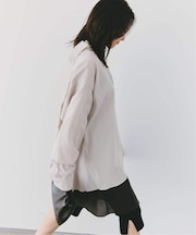 Back open シャツ
