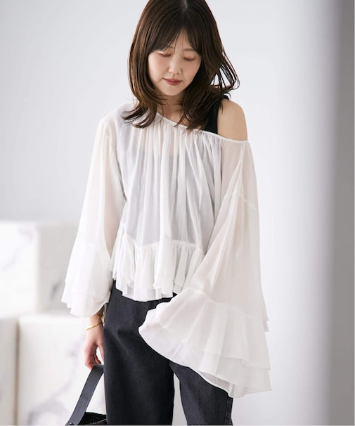 COTTON FRILLS ブラウス