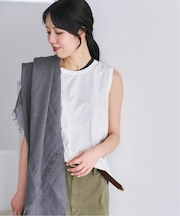 Basic sleeveless T