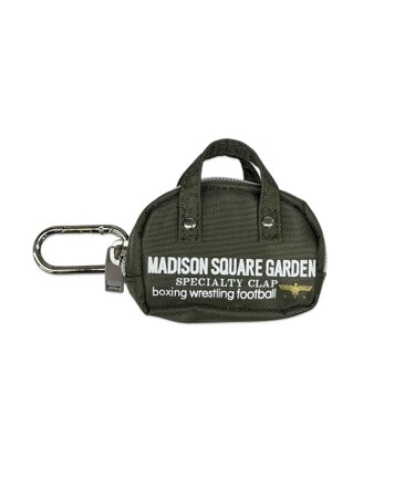 【MADISON SQUARE GARDEN】 シュピールマジソンミニマルチポーチ