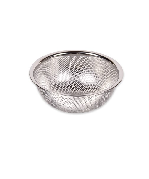 日本製のパンチングボール18cm