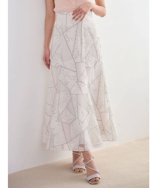 ジオメトリックオパールフレアスカート