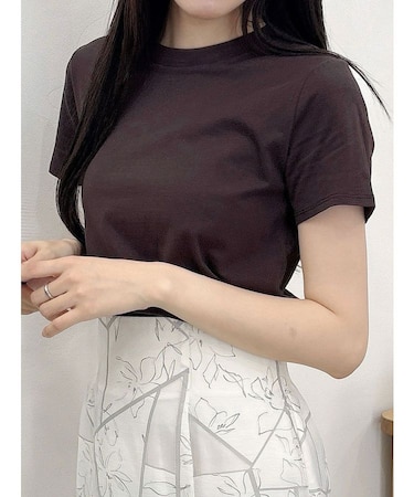 シンプルコンパクトTシャツ