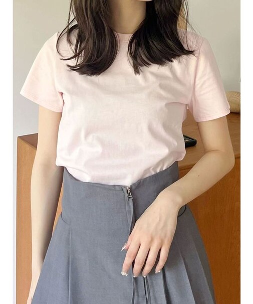 シンプルコンパクトTシャツ