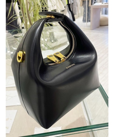 【OUNNOUN】Vienna Top Handle Crossbody Bag