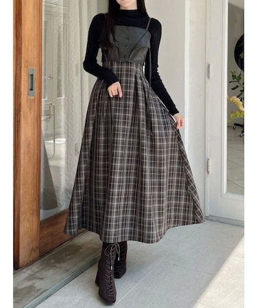 フェイクレザービスチェドッキングキャミワンピース