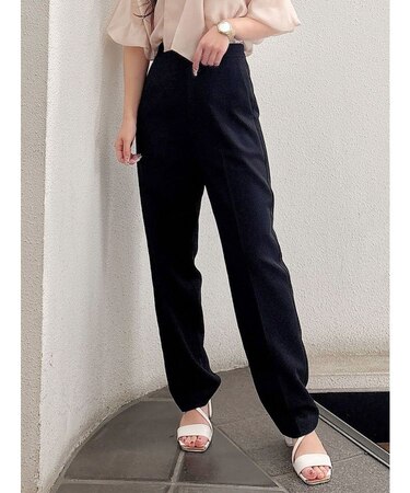 basicテーパードパンツ