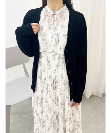 BASICカラーカーディガン